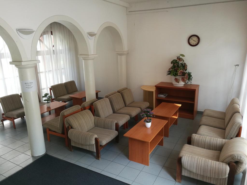 Sio Hostel Siófok Eksteriør bilde