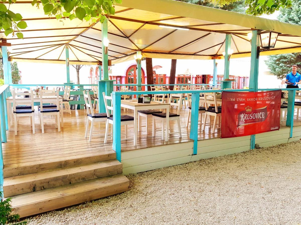 Sio Hostel Siófok Eksteriør bilde